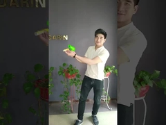 Ręczna zabawka z fajerwerkami 0.039CBM Automatyczne zapalenie Grażynowy strzelec z muzyką