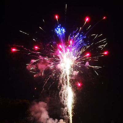 2025 Nowy 1.4 Pro Torta Fajerwerki 200 Strzałów Torta Pyrotechnika Konsumencka Fajerwerki Torta na Gwiazdkę
