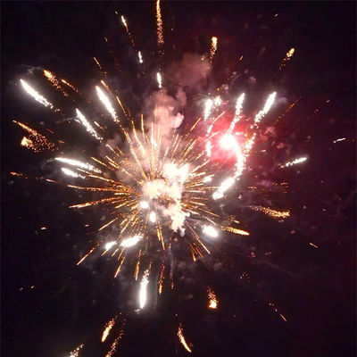 Liuyang Pyrotechnic's 16 Shots 200g Cake Fireworks Idealny do uroczystości i imprez na świeżym powietrzu