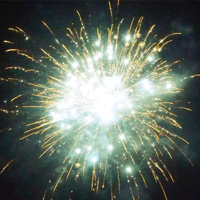 2025 Wysokiej jakości Eksport Ciasto Fajerwerki Pyrotechnika 500G 20 Strzałów Dobre Efekty Plastyki Na Zewnątrz Ciasto Na Uroczystość